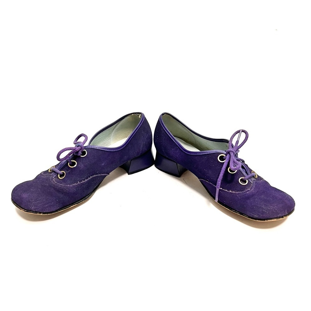 Vintage 1960s purple vegan suede mid lace up heeled oxfords - Picture 5 of 8